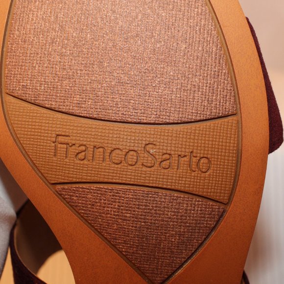 Franco Sarto Size 7.5M Silas Maroon/Burgundy Faux Suede Slide Low Heeled Sandals - Picture 7 of 12